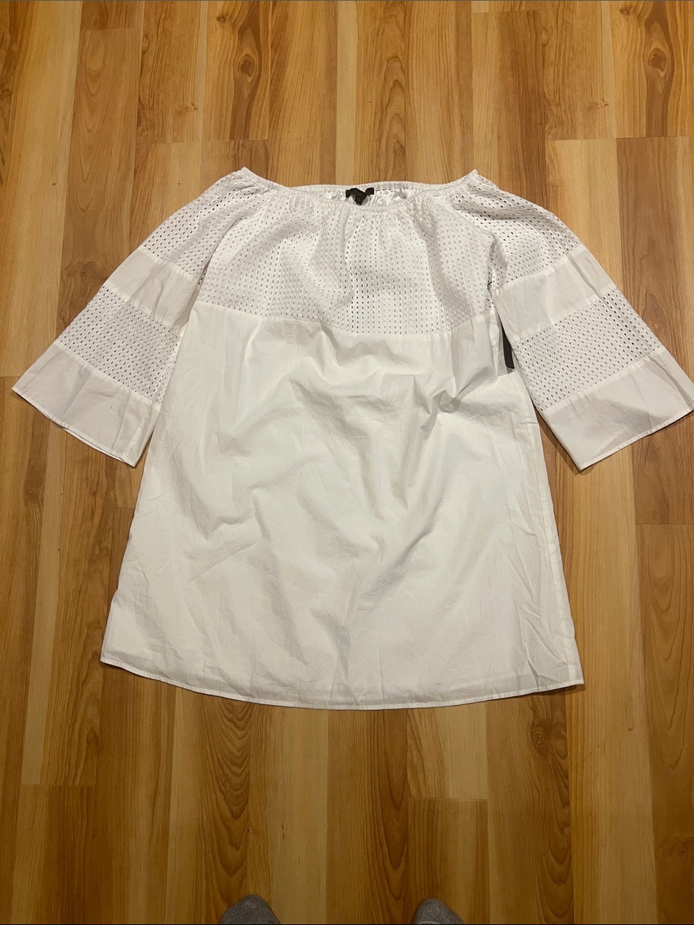 Women’s White Eyelet Off-Shoulder Tunic Blouse